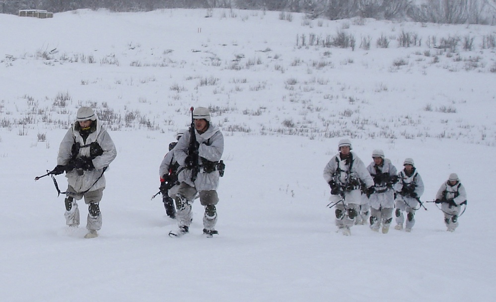 National Guard Troops Adapt to Extreme Temperatures in New Deployment