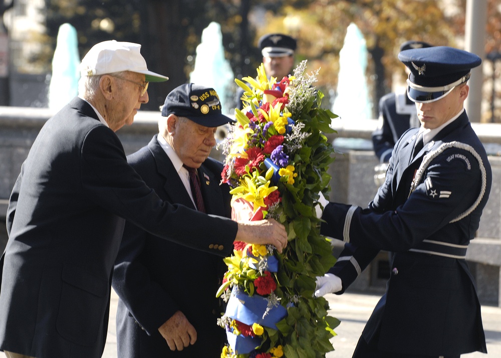 Honoring the Doolittle Raiders: Retired Generals Lay Wreath at Navy Memorial