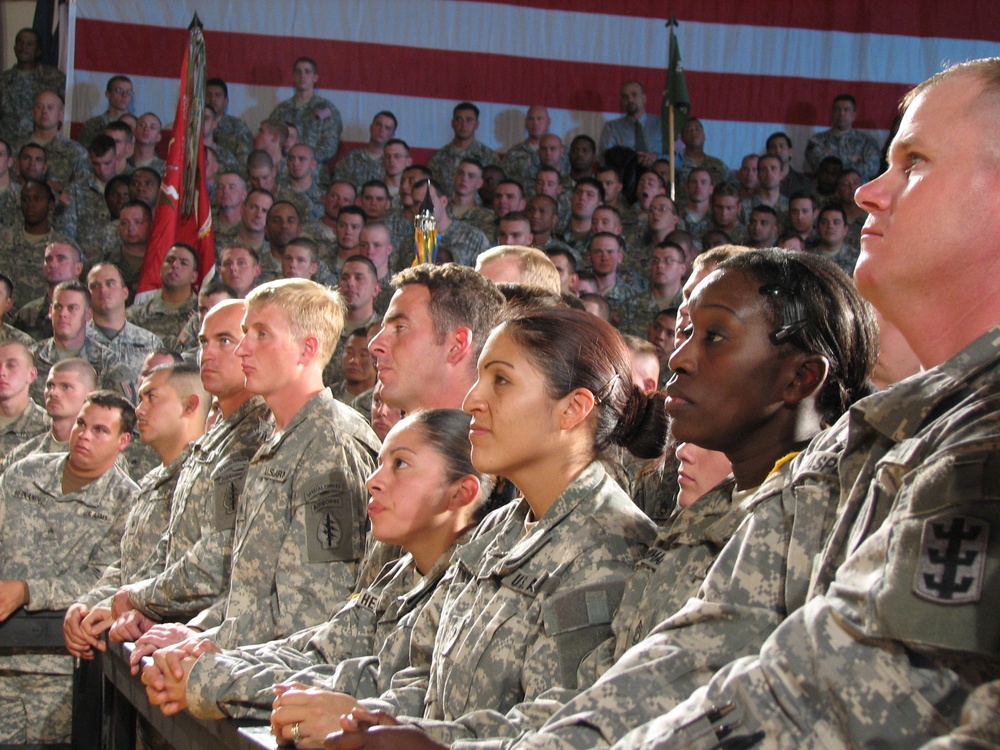 Cheney Addresses Troops at Fort Carson