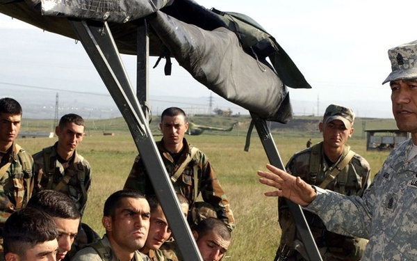 Command Sergeant Major Pushes NCO Development in Coalition Militaries