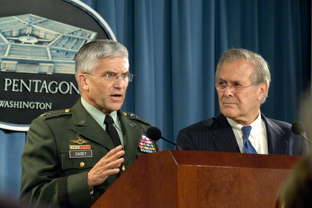 Rumsfeld, Casey Discuss Iraq Operations at Pentagon Briefing