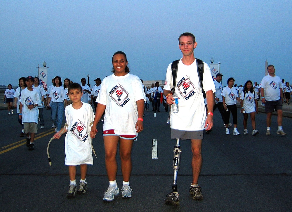 Soldiers Who Endured 9/11 Losses March in Freedom Walk
