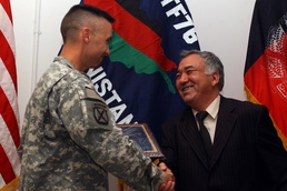 U.S. Army Centaur Soldiers Honored for Turkmen Helicopter Recovery
