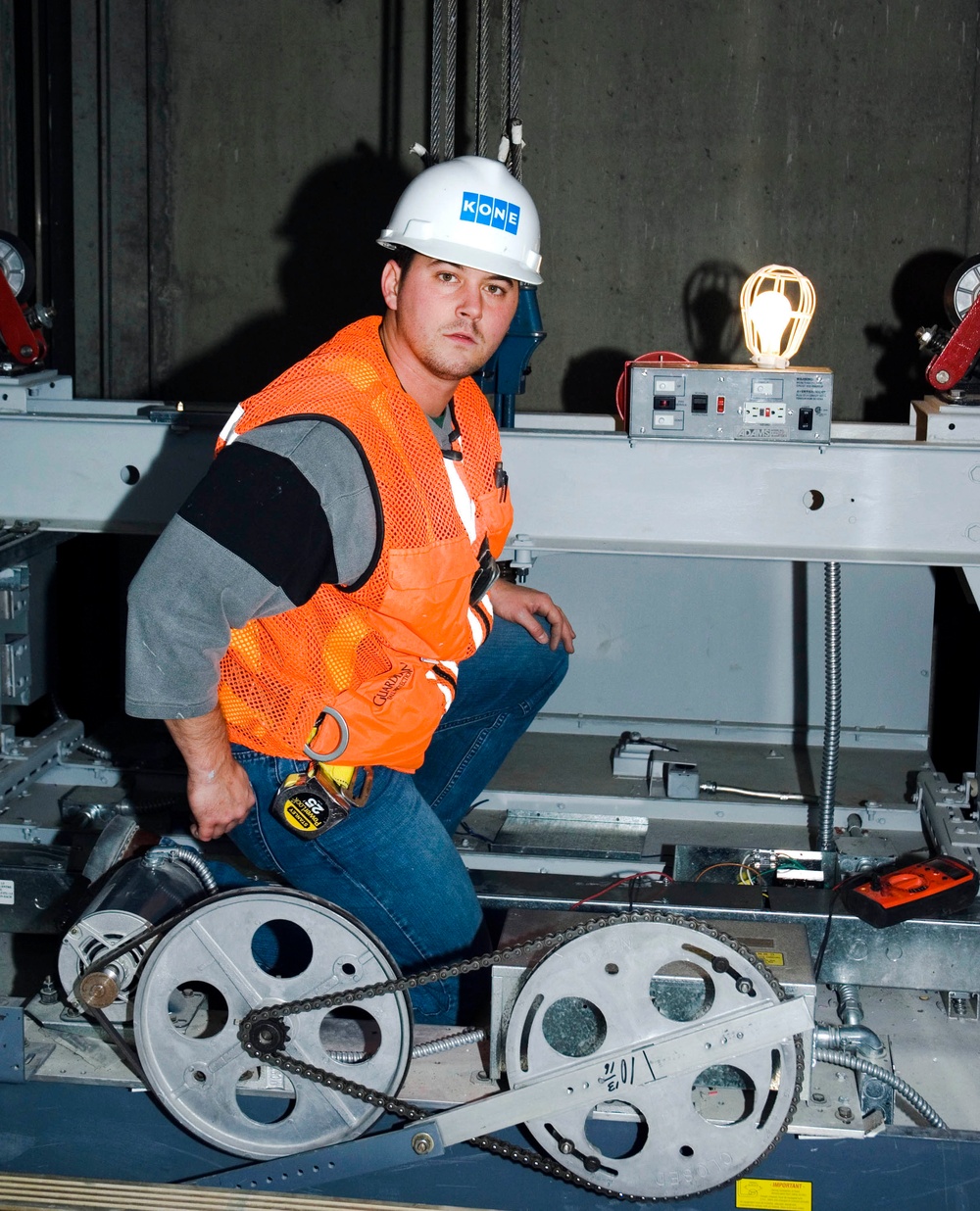 Army Veteran Finds New Career Path Through Helmets to Hardhats Program