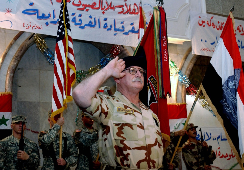 Iraqi Army Division Takes Lead on Security in Key Provinces