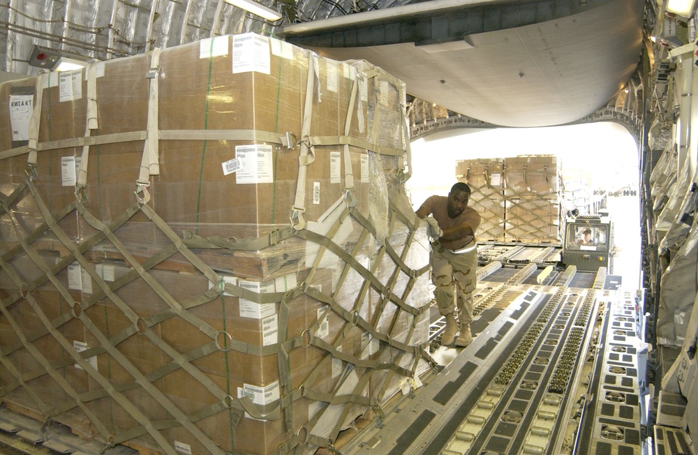 Air Force Airmen Evacuate Americans from Lebanon