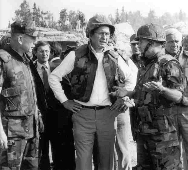 Bush Tours Beirut Bombing Site with Marine Leaders