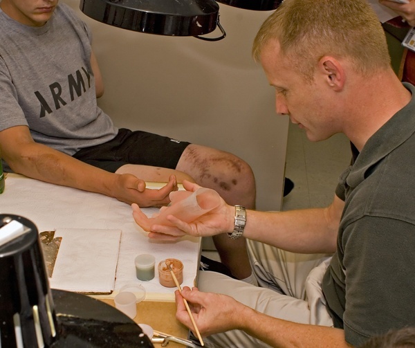 Wounded Soldier Receives Custom Prosthetic Hand