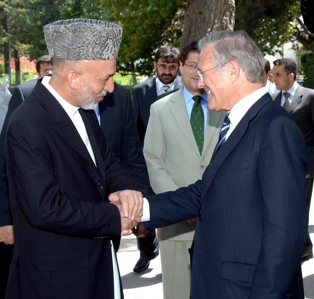Karzai Bids Farewell to Rumsfeld After Afghanistan Visit