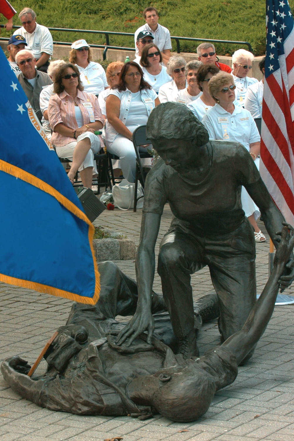 Gold Star Mothers Hear from Iraq's UN Deputy at Vietnam Memorial