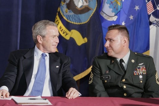 Bush Meets with Troops Returning from Iraq, Afghanistan