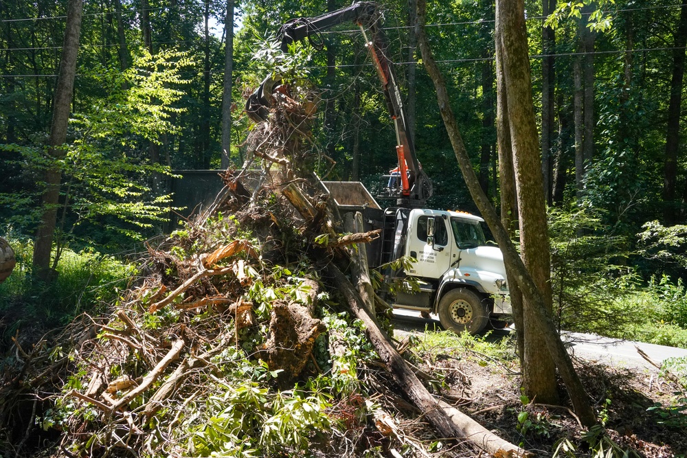 Waterway debris removal continues in Buncombe County, North Carolina June 3, 2025