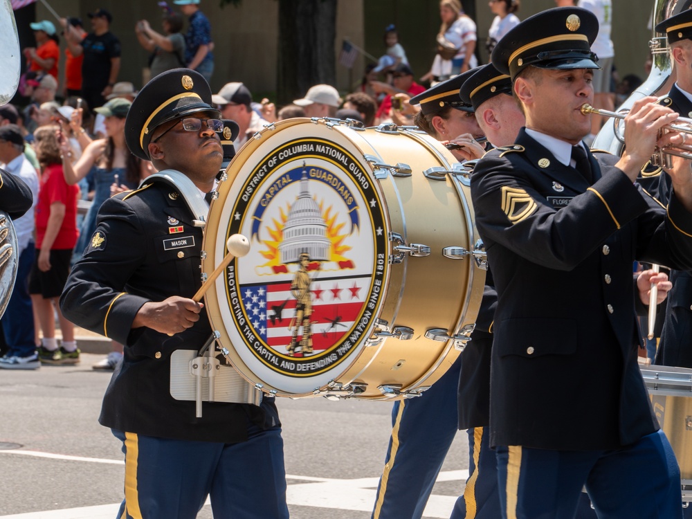 257th Army Band parades for Independence Day