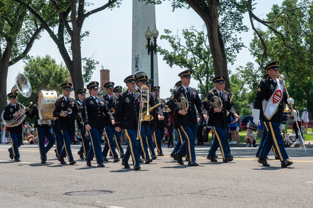 257th Army Band parades for Independence Day