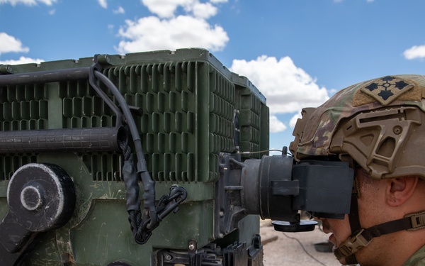 Calvary scout uses long-range detection capability at southern border