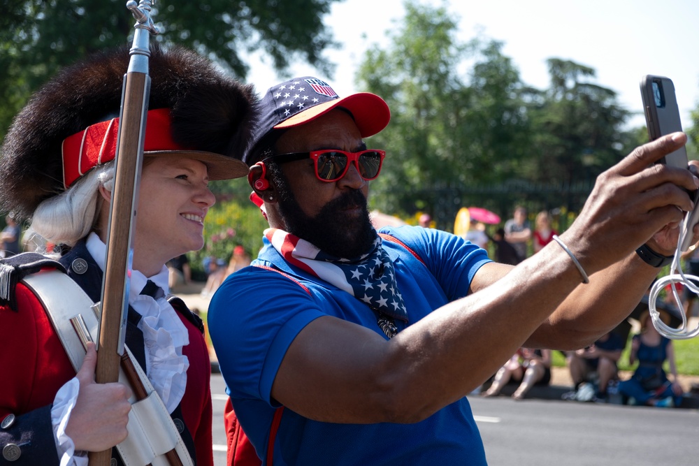 Fife and Drum Corps Performs at Declaration of Independence Reading