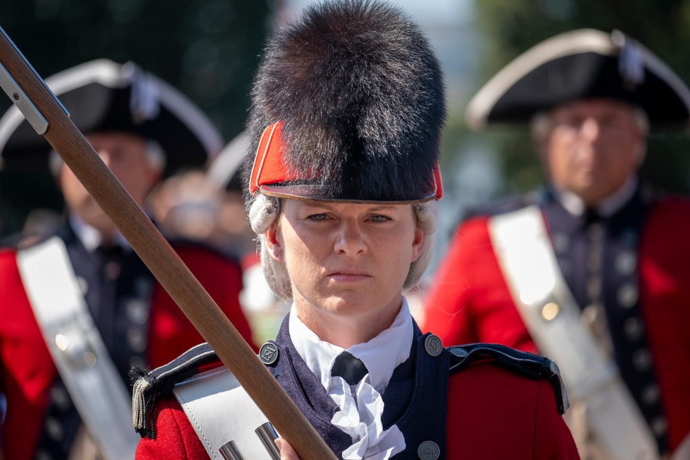 Fife and Drum Corps Performs at Declaration of Independence Reading