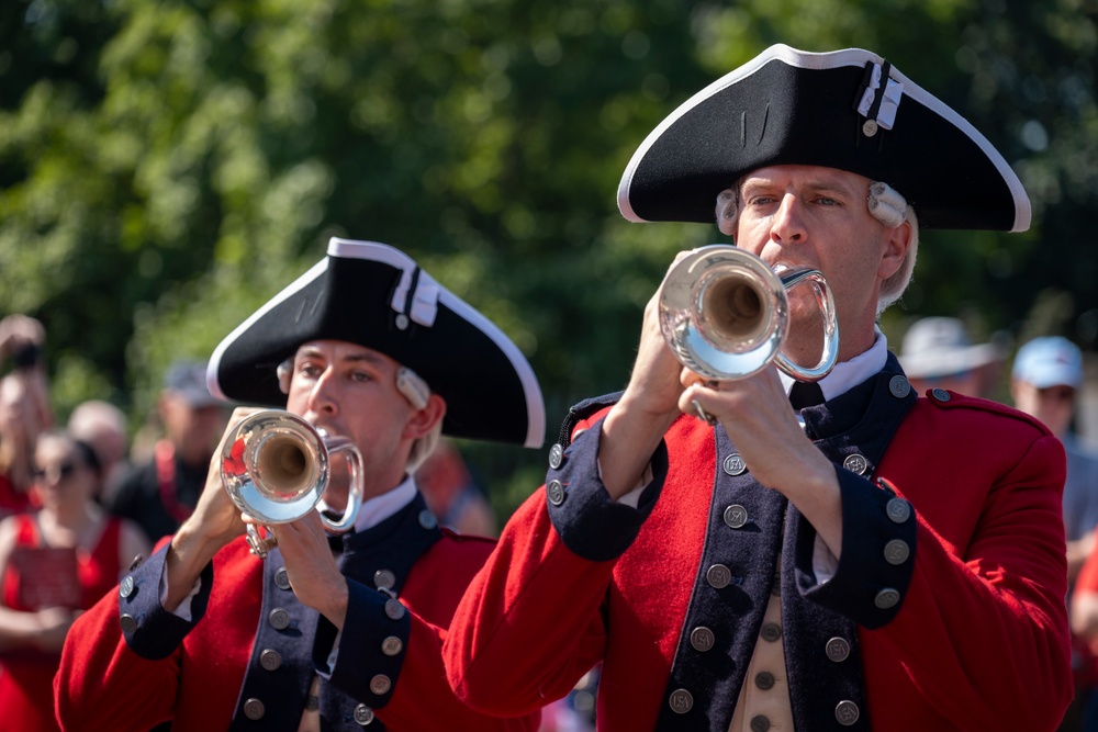 Fife and Drum Corps Performs at Declaration of Independence Reading