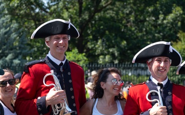 Fife and Drum Corps Performs at Declaration of Independence Reading