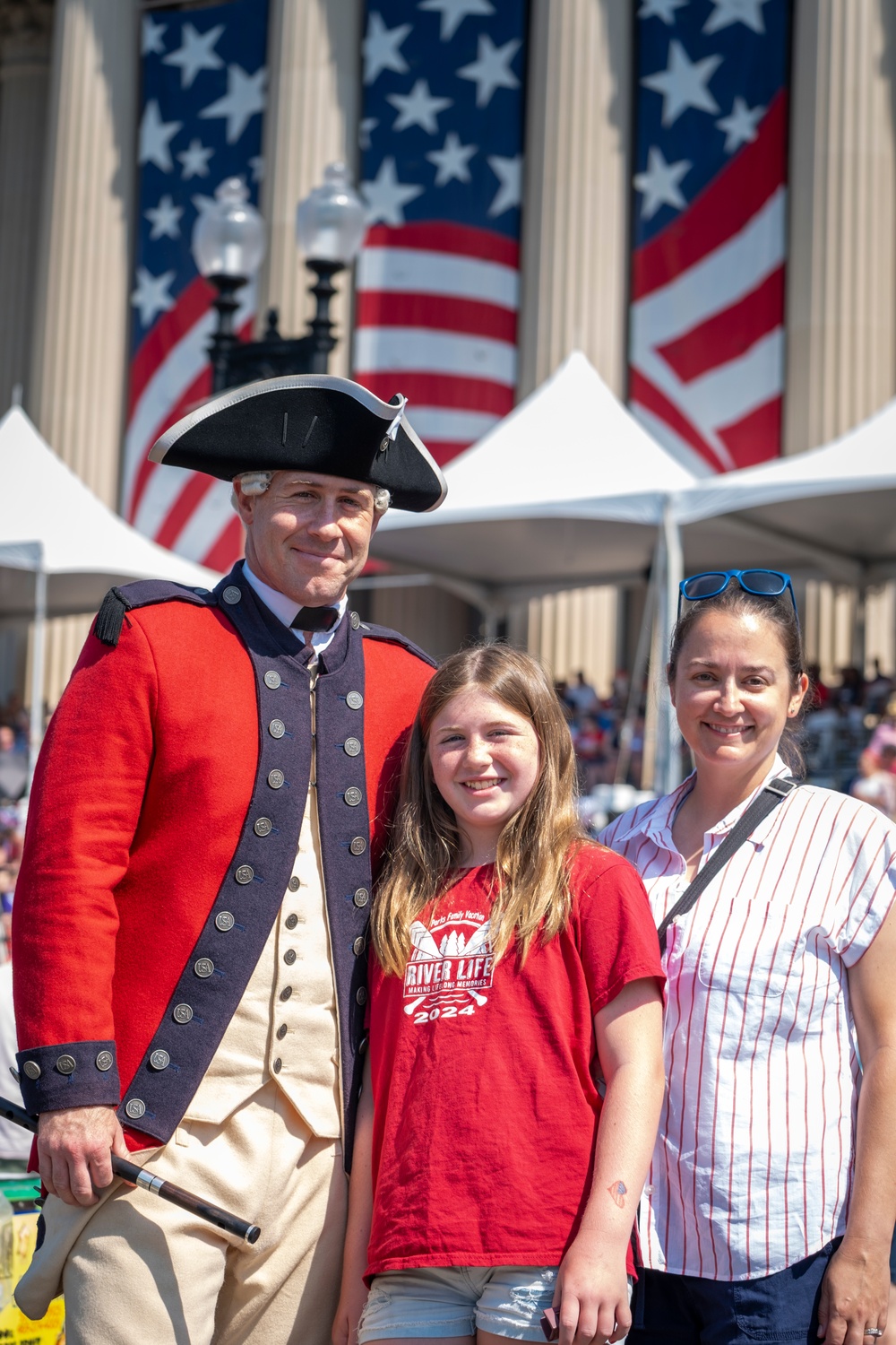 Fife and Drum Corps Performs at Declaration of Independence Reading