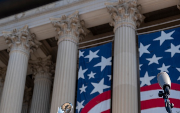 Fife and Drum Corps Performs at Declaration of Independence Reading
