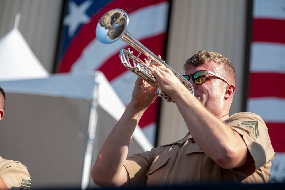 Fife and Drum Corps Performs at Declaration of Independence Reading