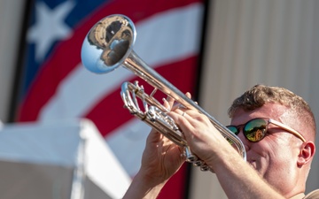 Fife and Drum Corps Performs at Declaration of Independence Reading