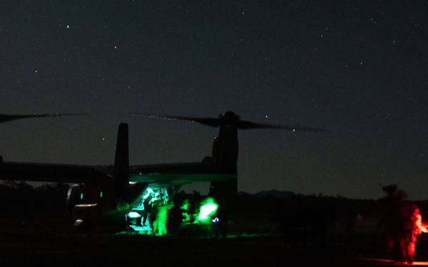 31st MEU | MRF raid under the stars