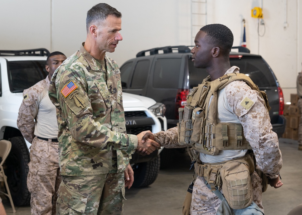 U.S. Army leader visits Marines supporting Task Force 51
