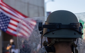 U.S. Marines guard federal building to assist California Army National Guard