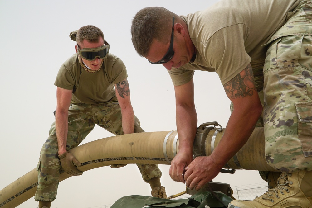 386th ELRS Fuels Bladder Change