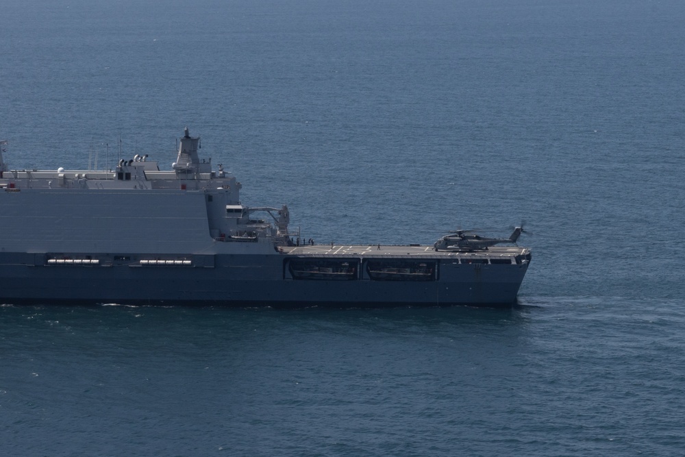 HMH-464 transports Royal Netherlands Marines during Atlantic Alliance 25