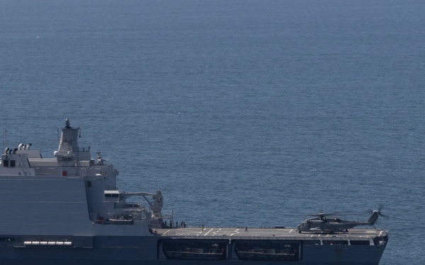HMH-464 transports Dutch Marines during Atlantic Alliance 25