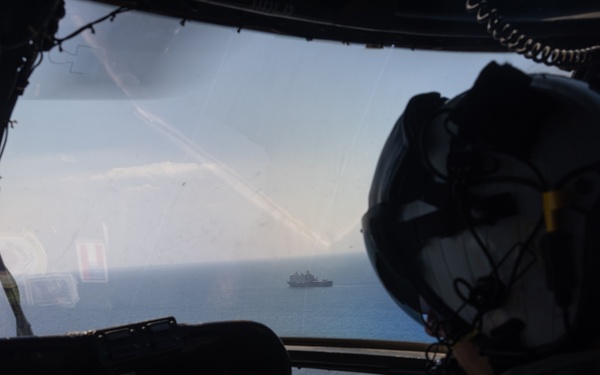 HMH-464 transports Dutch Marines during Atlantic Alliance 25