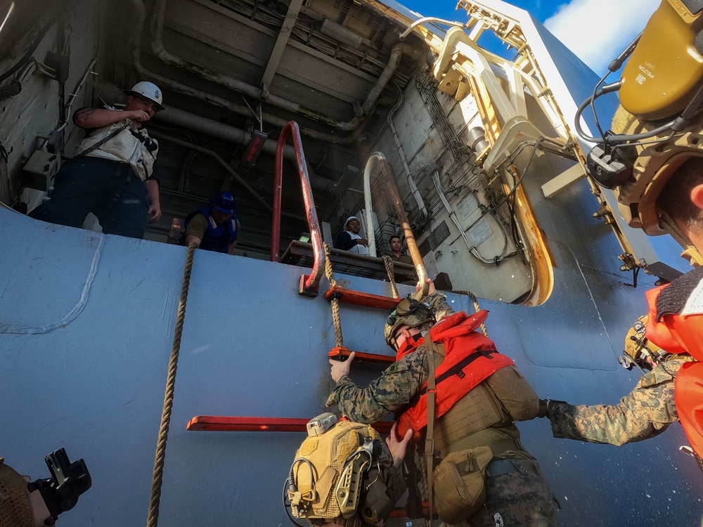 22nd MEU (SOC) | Small Boat Operations During COMPTUEX