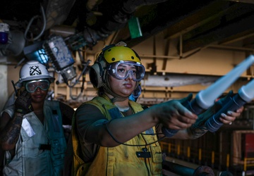 LCAC Recovery on USS Iwo Jima