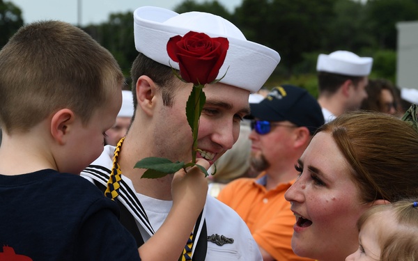 Delaware returns home from deployment