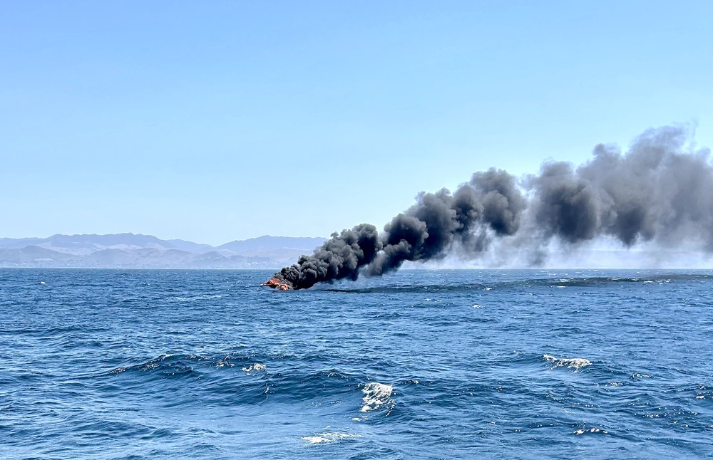 U.S. Coast Guard, partner agencies assist four boaters near Cayucos, Calif.