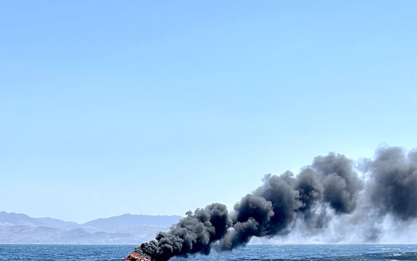U.S. Coast Guard, partner agencies assist four boaters near Cayucos, Calif.