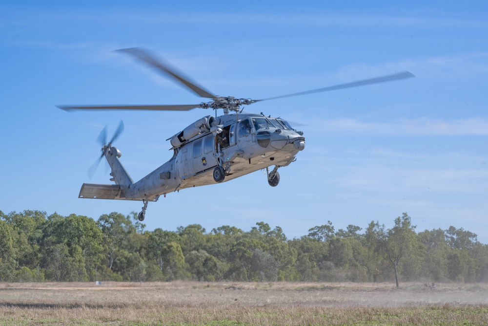 HSC 25 Conducts Operations at Shoalwater Bay Training Area