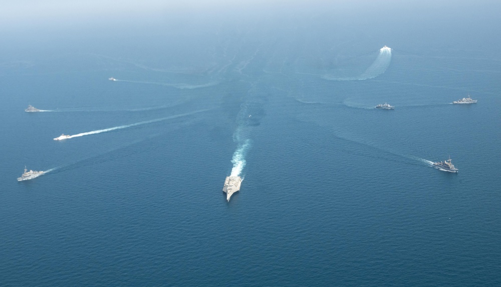 U.K. Royal Navy, U.S. Navy and U.S. Coast Guard Sail Together in the U.S. Central Command Area of Responsibility