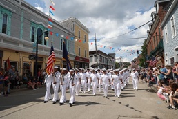 USS Farragut Marches in the Independence Day Parade