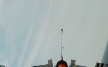 Thunderbirds perform at Battle Creek Field of Flight Airshow