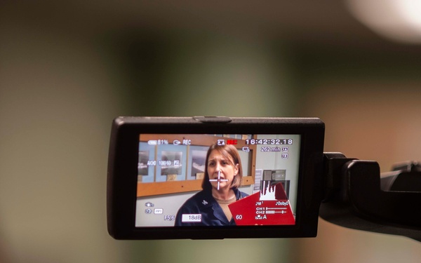 USNS Comfort hosts press from Ecuador