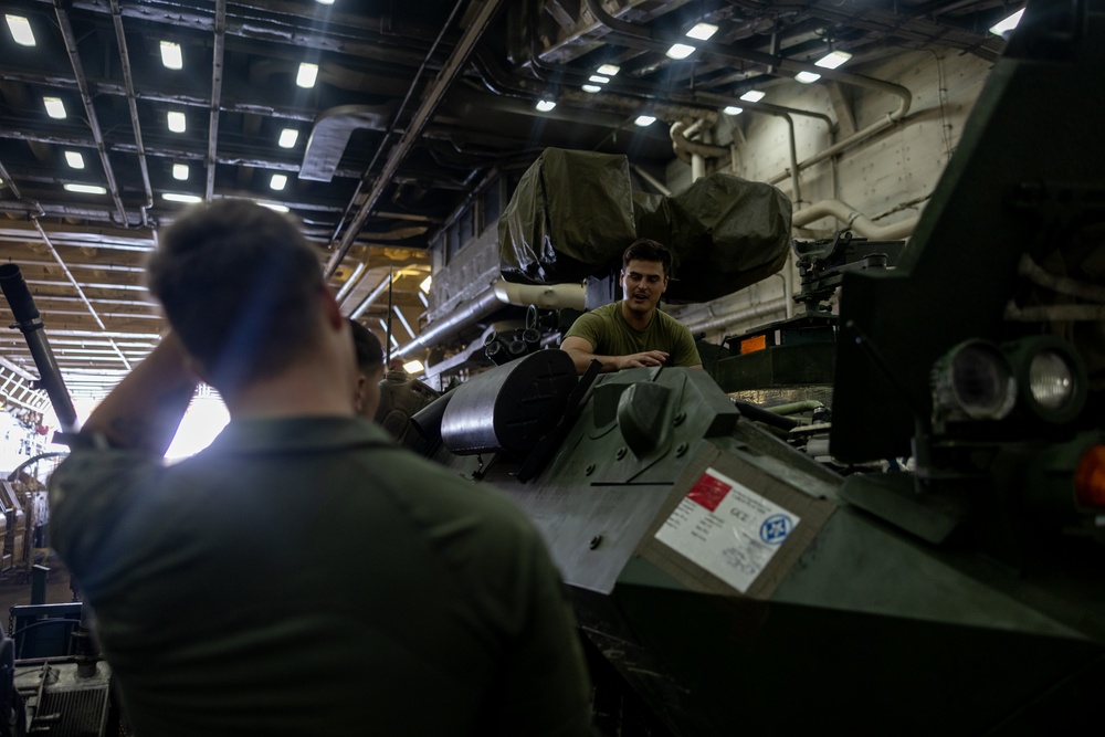 22nd MEU (SOC)| LAV Engine Maintenance