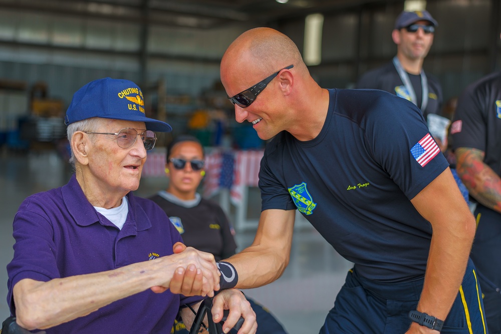 Buffalo Lake Native and Navy Parachuting Pioneer Reunites with Leap Frogs at Duluth Air Show