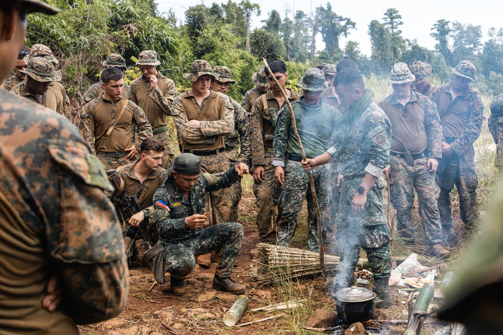 ACD 25.3: MRF-D 25.3 and PMC conduct jungle survival training