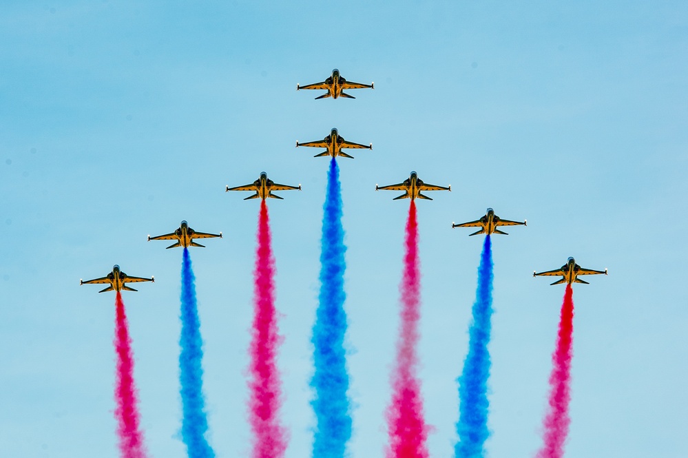 ROKAF Black Eagles soar over Camp Humphreys
