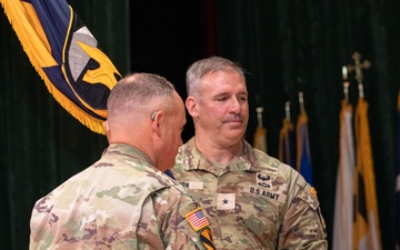 DEVCOM welcomes new commanding general on path through Army transformation