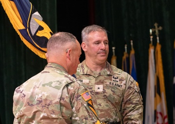 DEVCOM welcomes new commanding general on path through Army transformation